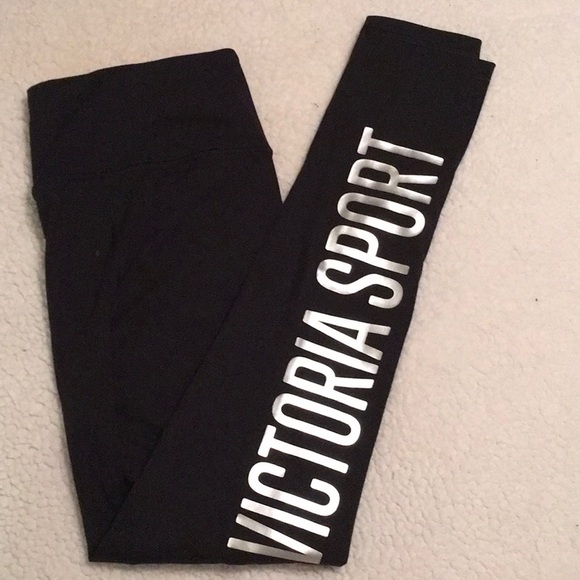 Victoria's Secret Pants - Knockout Leggings Victoria’s Secret Sport New M
